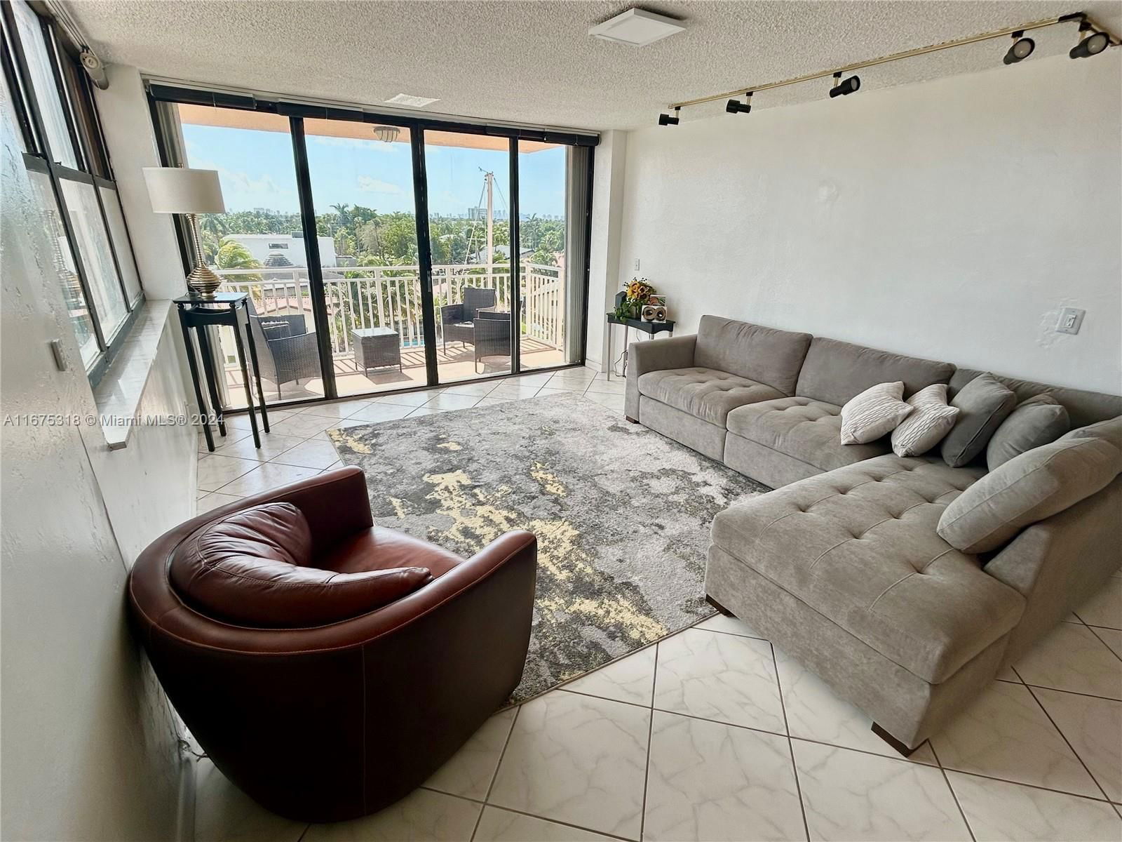 Real estate property located at 2450 135th St #401, Miami-Dade, WATERSIDE TOWERS CONDO, North Miami, FL