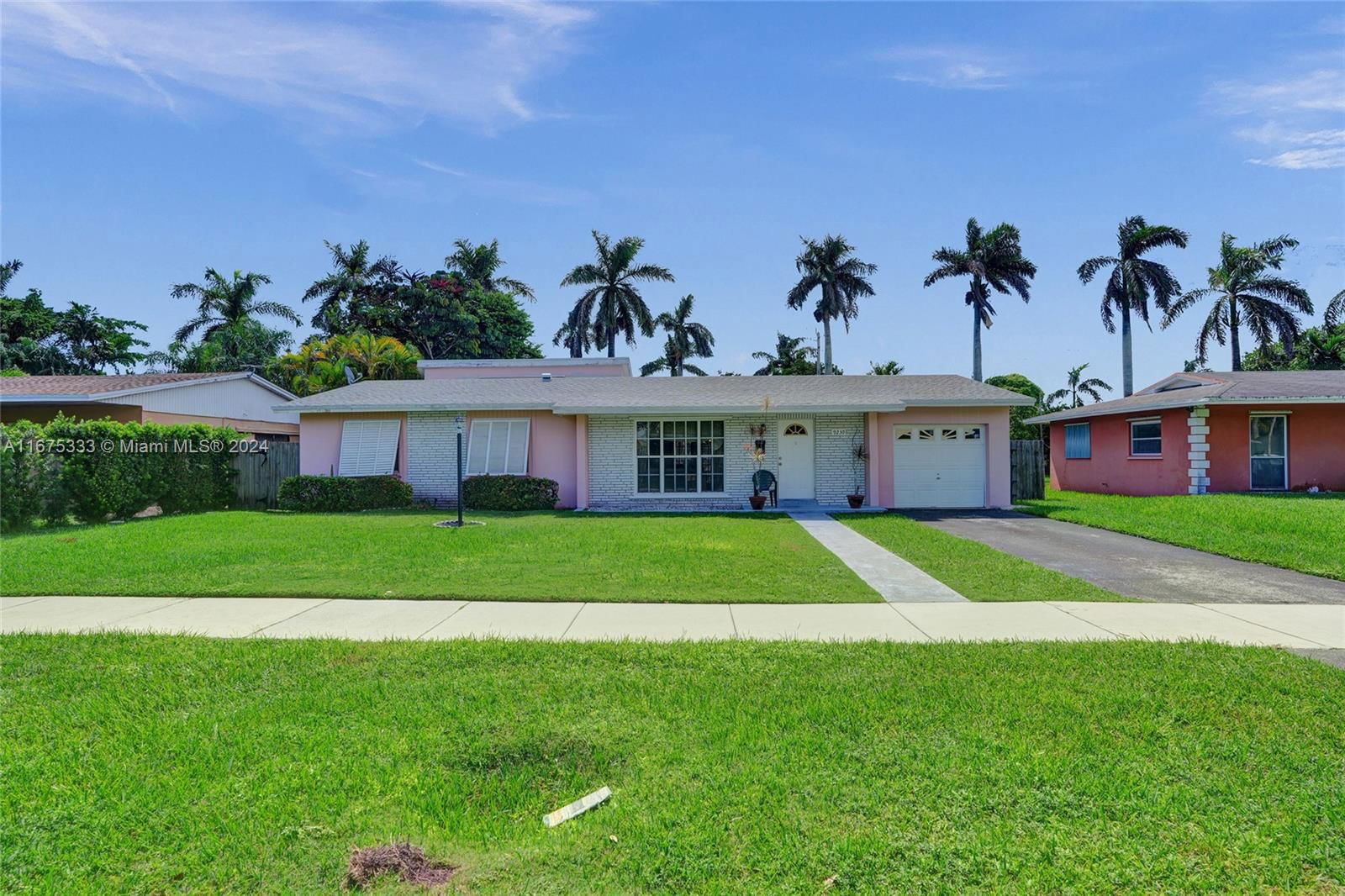 Real estate property located at 9230 183rd Ter, Miami-Dade, BEL AIRE SEC 16, Palmetto Bay, FL