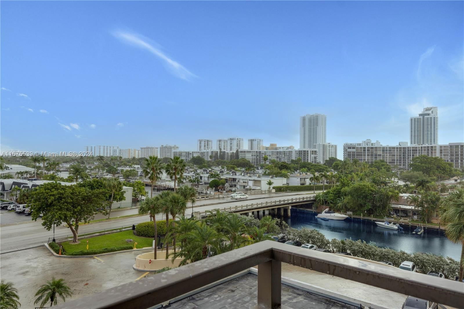 Real estate property located at 2500 Parkview Dr #609, Broward, OLYMPUS CONDO, Hallandale Beach, FL