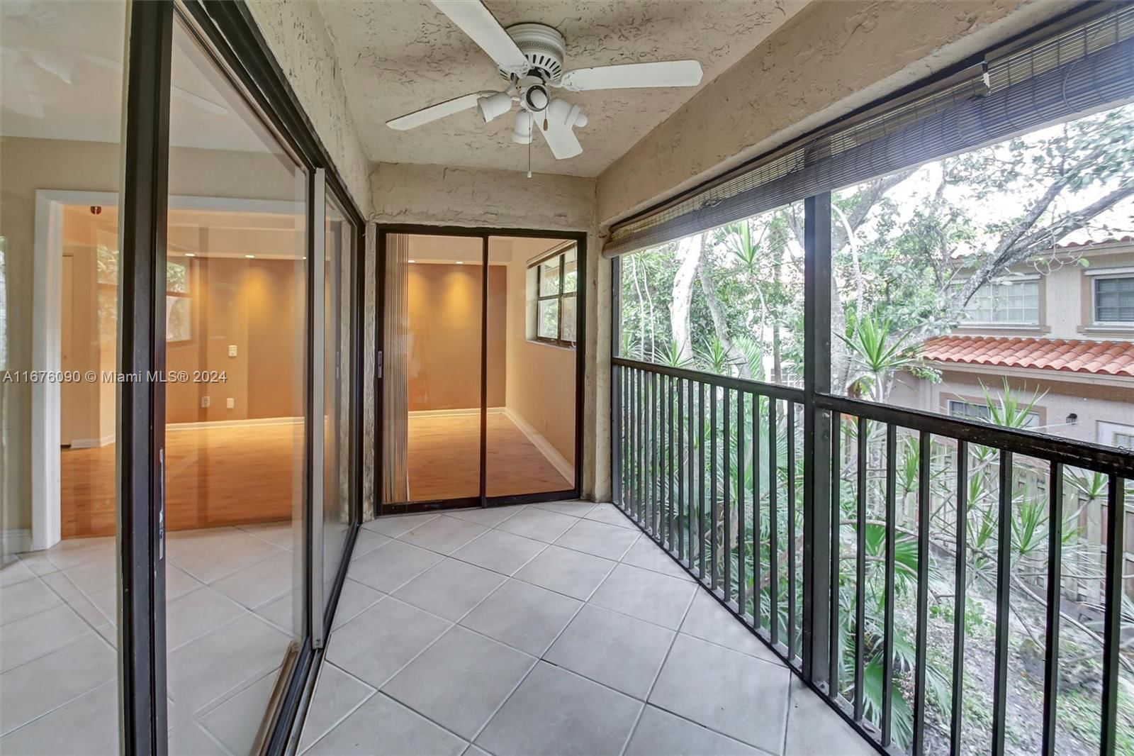 Real estate property located at 3043 Riverside Dr #222, Broward, CORAL PLAZA CONDO, Coral Springs, FL