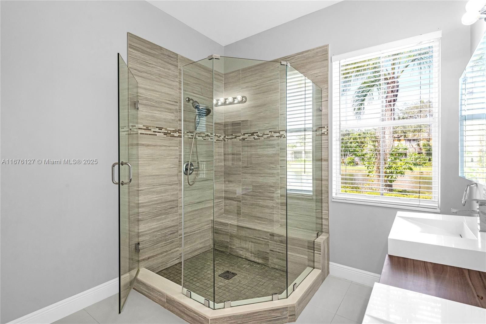 Real estate property located at 1068 Lavender Cir, Broward, Sector 2-parcels 17 18 19, Weston, FL