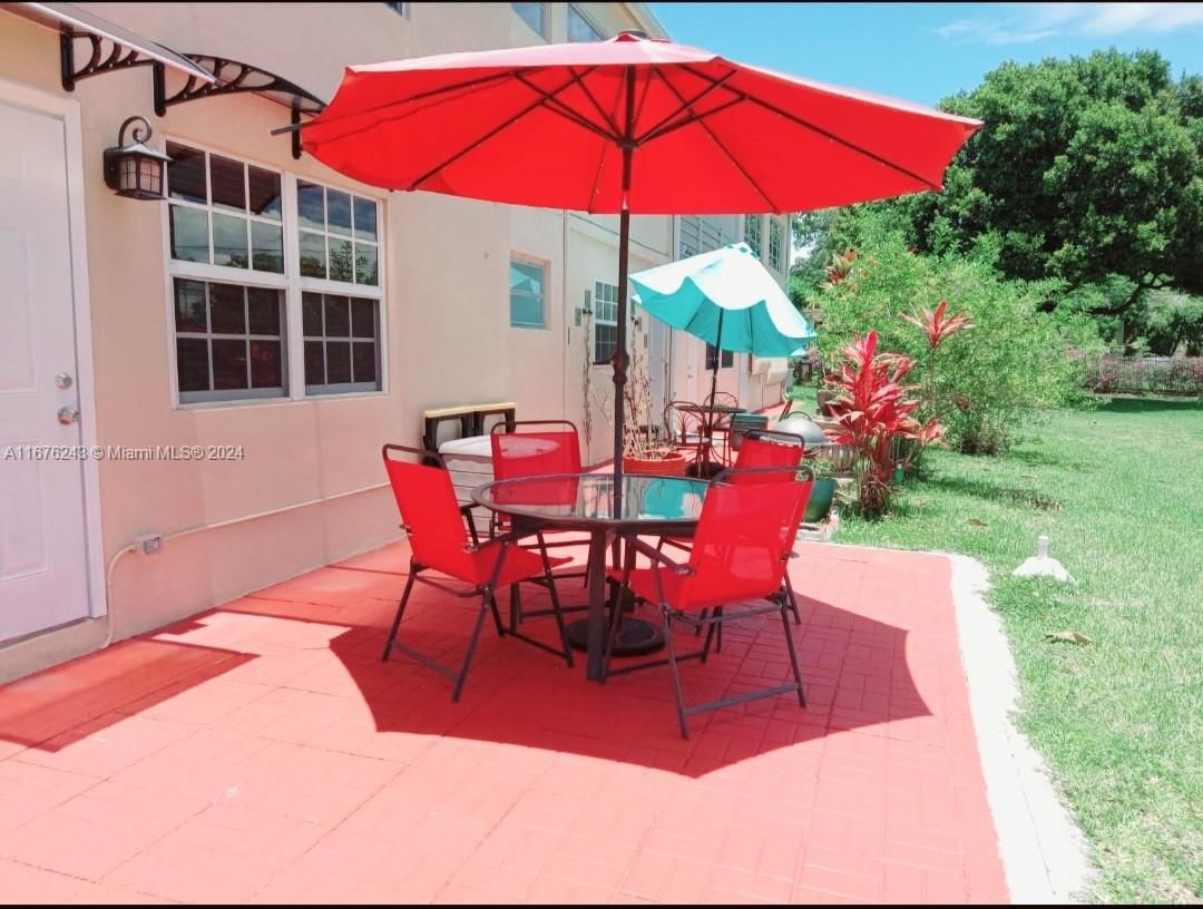 Real estate property located at 20311 2nd Ave #12, Miami-Dade, RO-MONT SOUTH CONDO J, Miami, FL