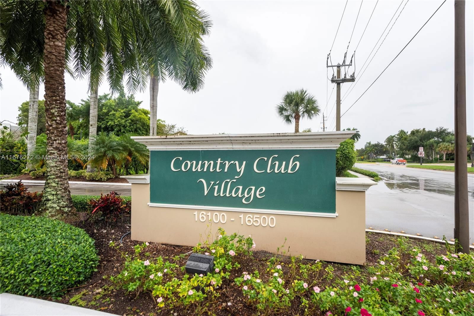 Real estate property located at 16100 Golf Club Rd #312, Broward, BUILDING FOUR OF COUNTRY, Weston, FL