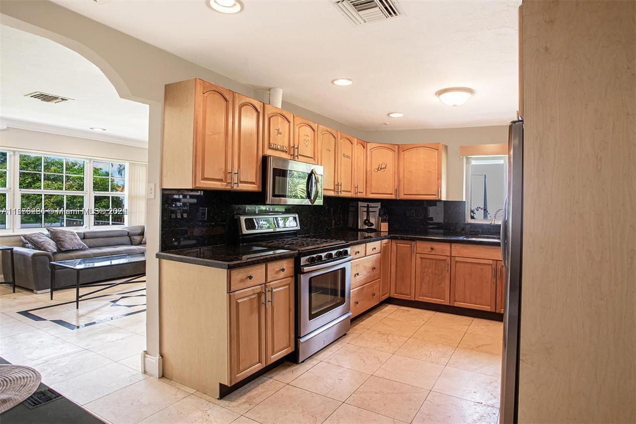 Real estate property located at 1531 Moffett St, Broward, Sunset Trails No 5, Hollywood, FL