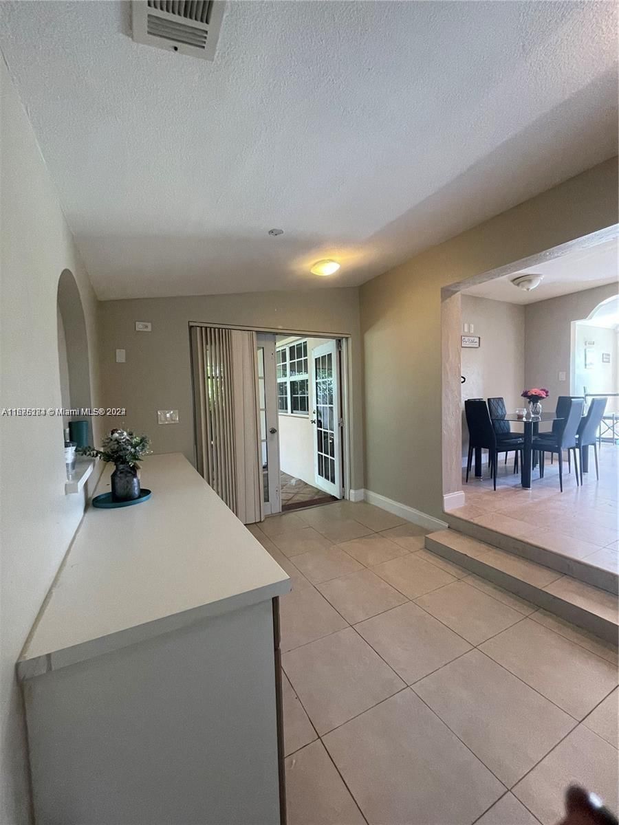 Real estate property located at 1531 Moffett St, Broward, Sunset Trails No 5, Hollywood, FL