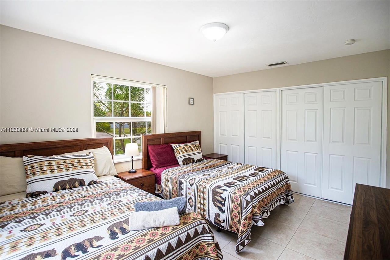 Real estate property located at 1531 Moffett St, Broward, Sunset Trails No 5, Hollywood, FL