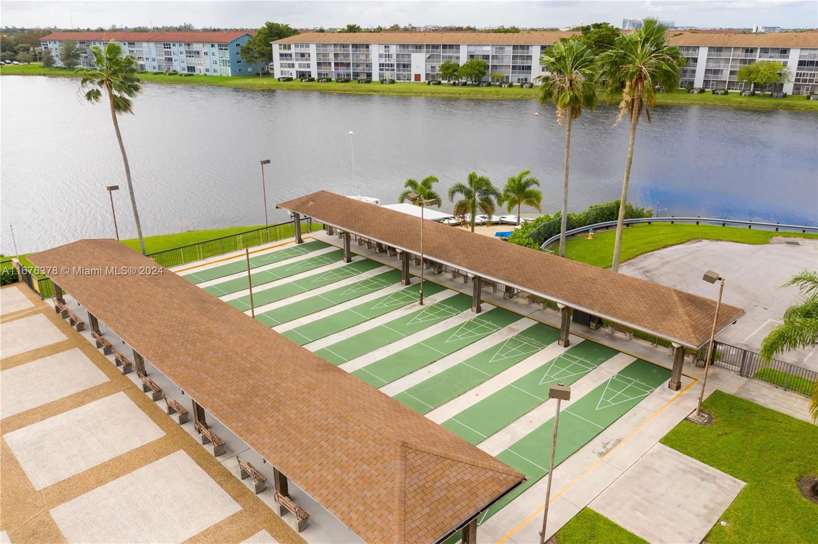 Real estate property located at 650 124th Ter #204P, Broward, Buckingham East At Centur, Pembroke Pines, FL