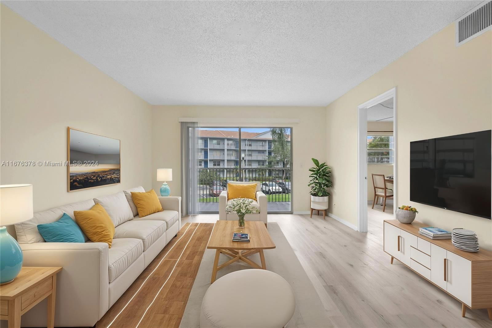 Real estate property located at 650 124th Ter #204P, Broward, Buckingham East At Centur, Pembroke Pines, FL