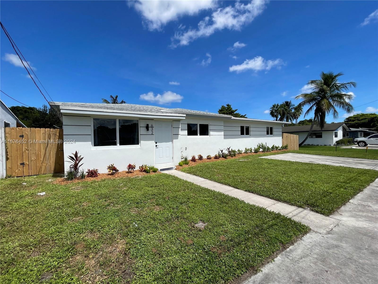 Real estate property located at 632 6th Ct, Broward, FOSTER PARK, Hallandale Beach, FL