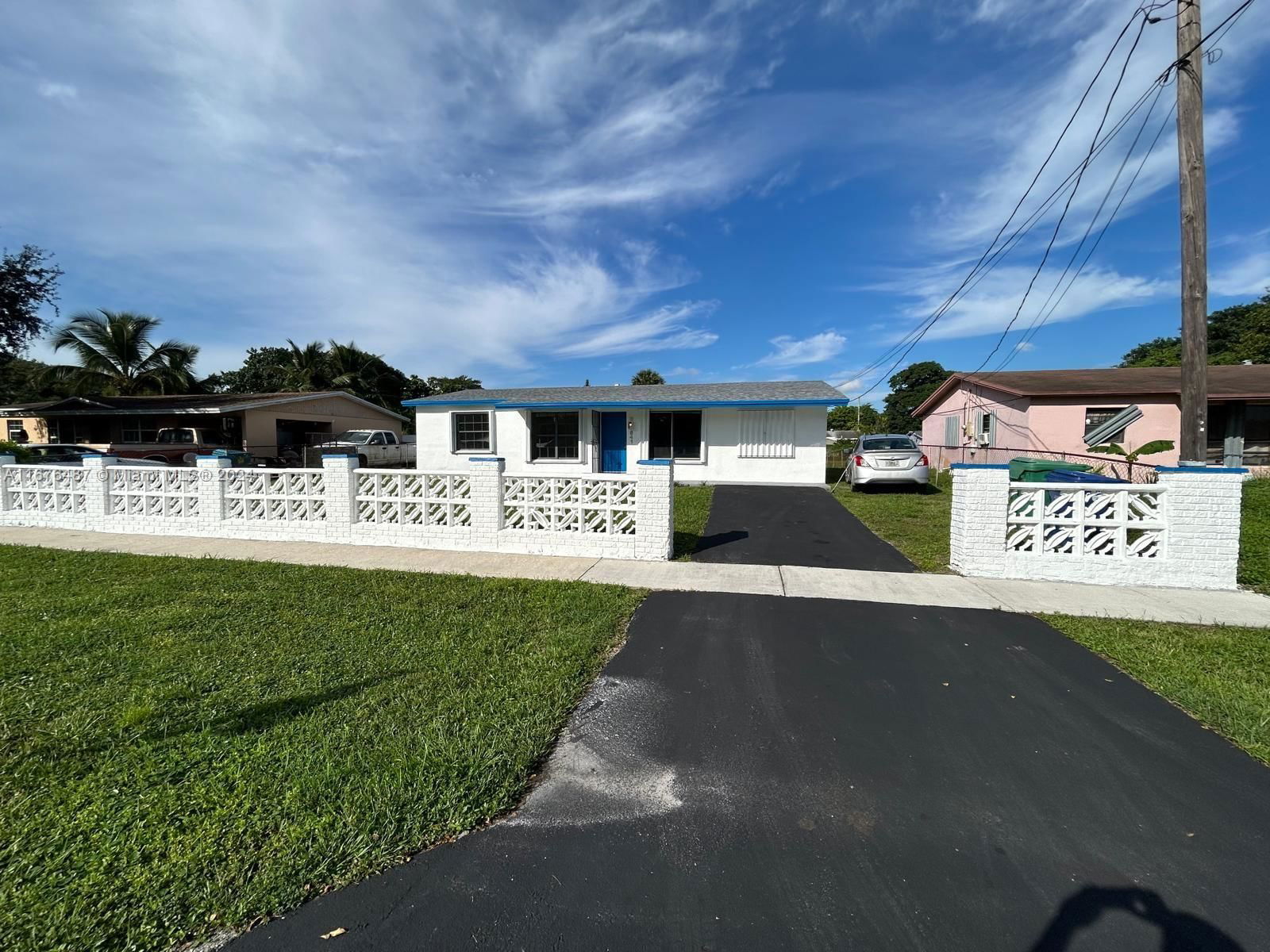 Real estate property located at 841 33rd Ave, Broward, SUNRISE HEIGHTS, Lauderhill, FL