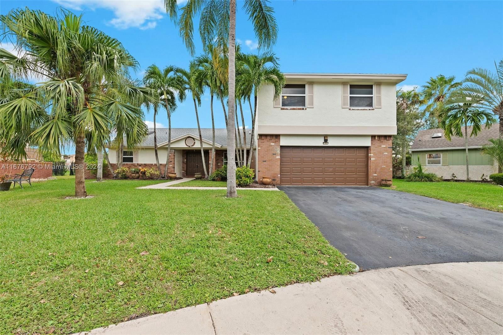 Real estate property located at 14531 Hampton Pl, Broward, SHENANDOAH SECTION FOUR, Davie, FL