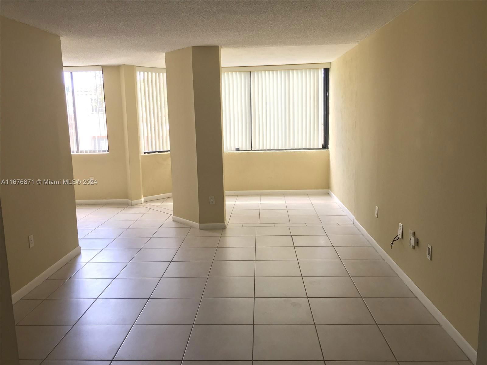 Real estate property located at 8365 152nd Ave C206, Miami-Dade, VERABELLA FALLS CONDO, Miami, FL