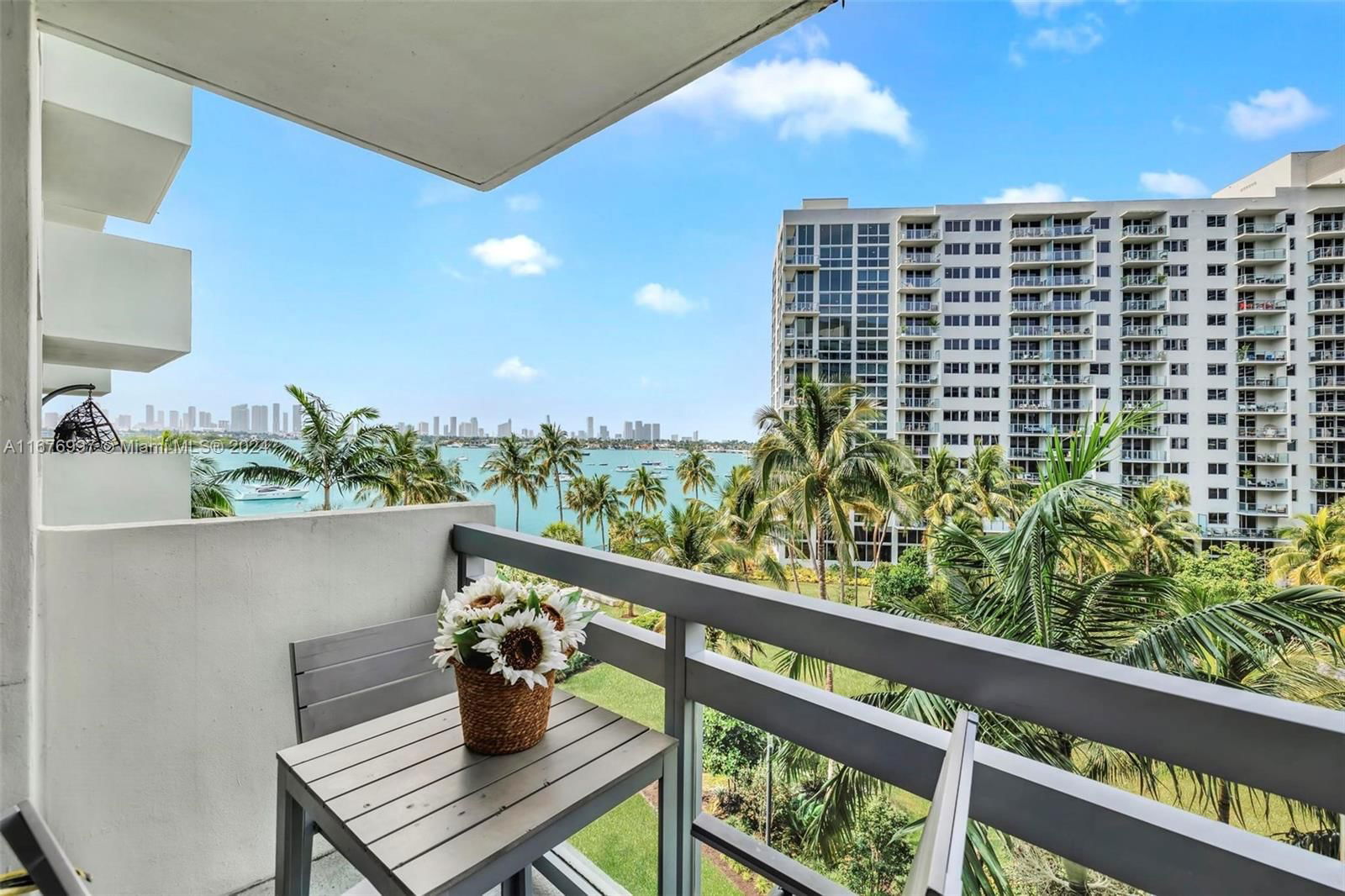 Real estate property located at 1500 Bay Rd #544S, Miami-Dade, FLAMINGO SOUTH BEACH I CO, Miami Beach, FL