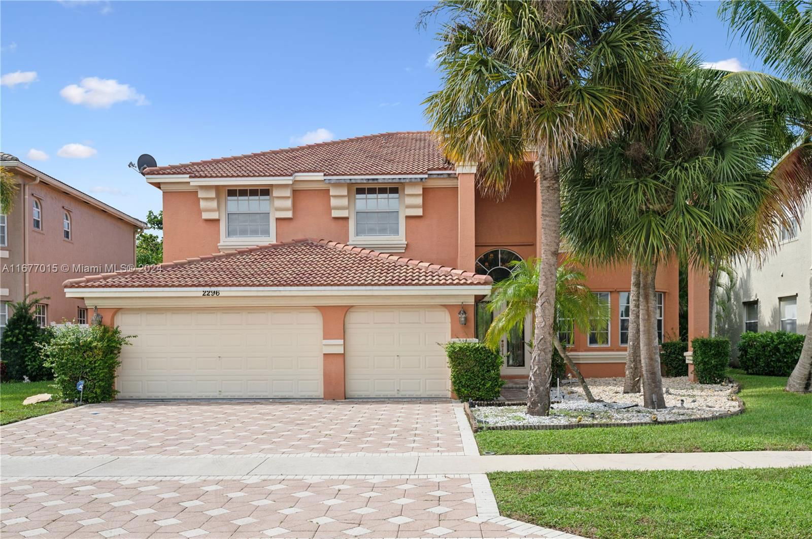 Real estate property located at 2296 Ridgewood Cir, Palm Beach, MADISON GREEN PL 1 PARS F, Royal Palm Beach, FL