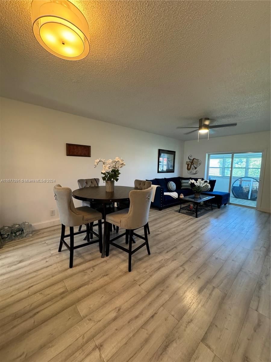 Real estate property located at 1115 Lake Ter #206, Palm Beach, LEISUREVILLE LAKE CONDO, Boynton Beach, FL