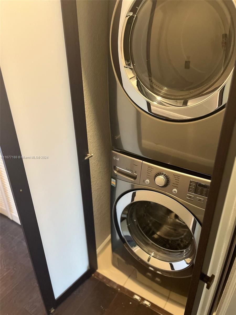 Real estate property located at 17345 7th Ave #805 ( 105 ), Miami-dade, Solabella Condo, Miami Gardens, FL