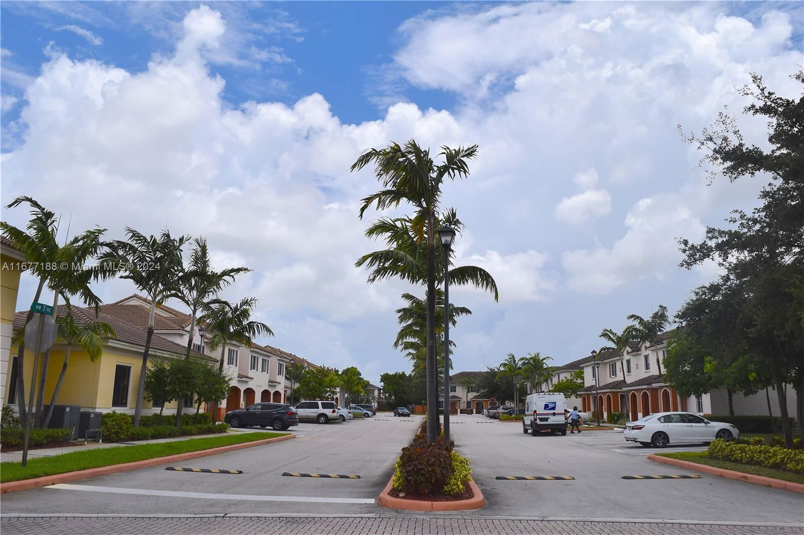 Real estate property located at 17345 7th Ave #805 ( 105 ), Miami-dade, Solabella Condo, Miami Gardens, FL