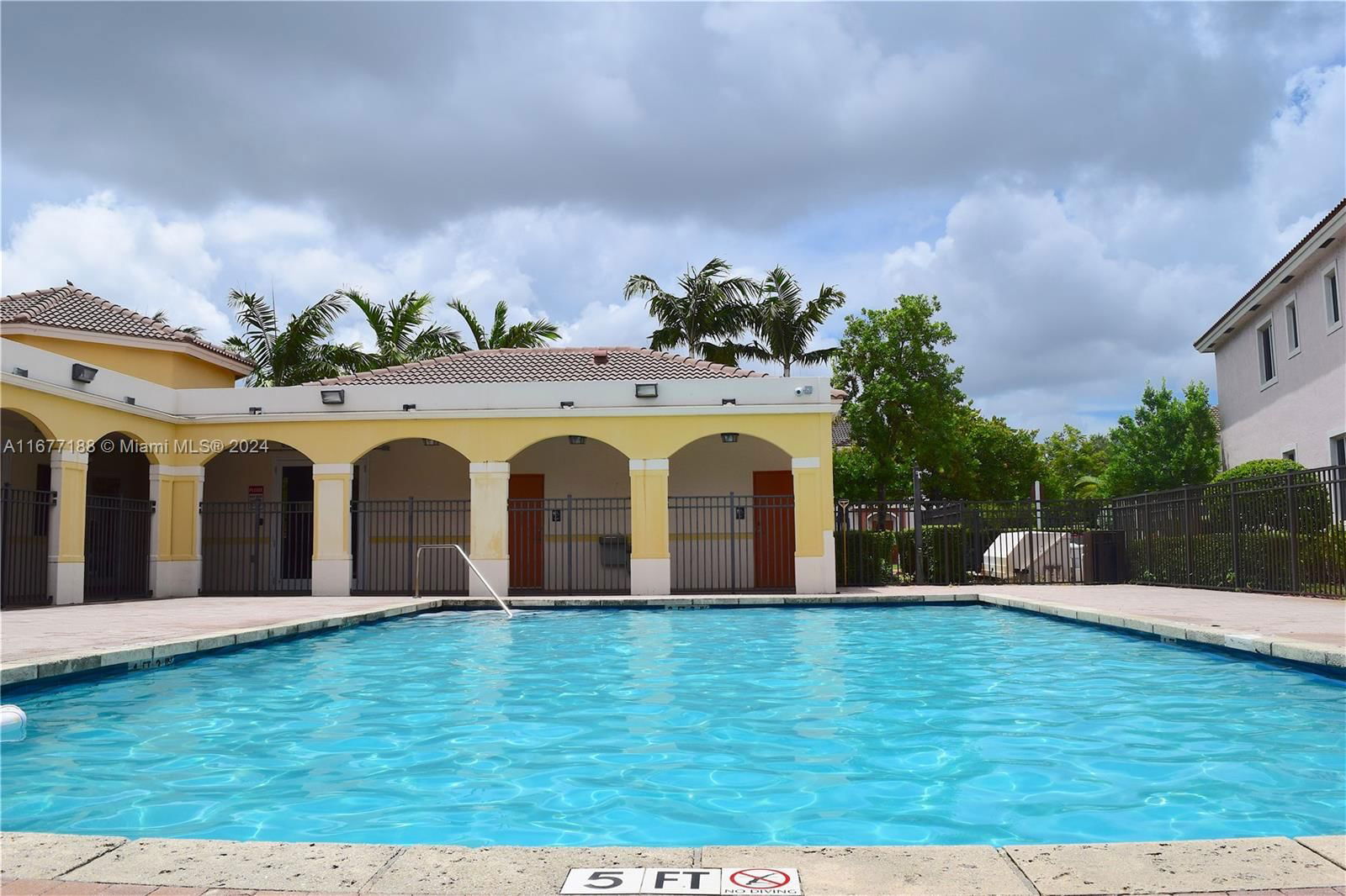 Real estate property located at 17345 7th Ave #805 ( 105 ), Miami-dade, Solabella Condo, Miami Gardens, FL