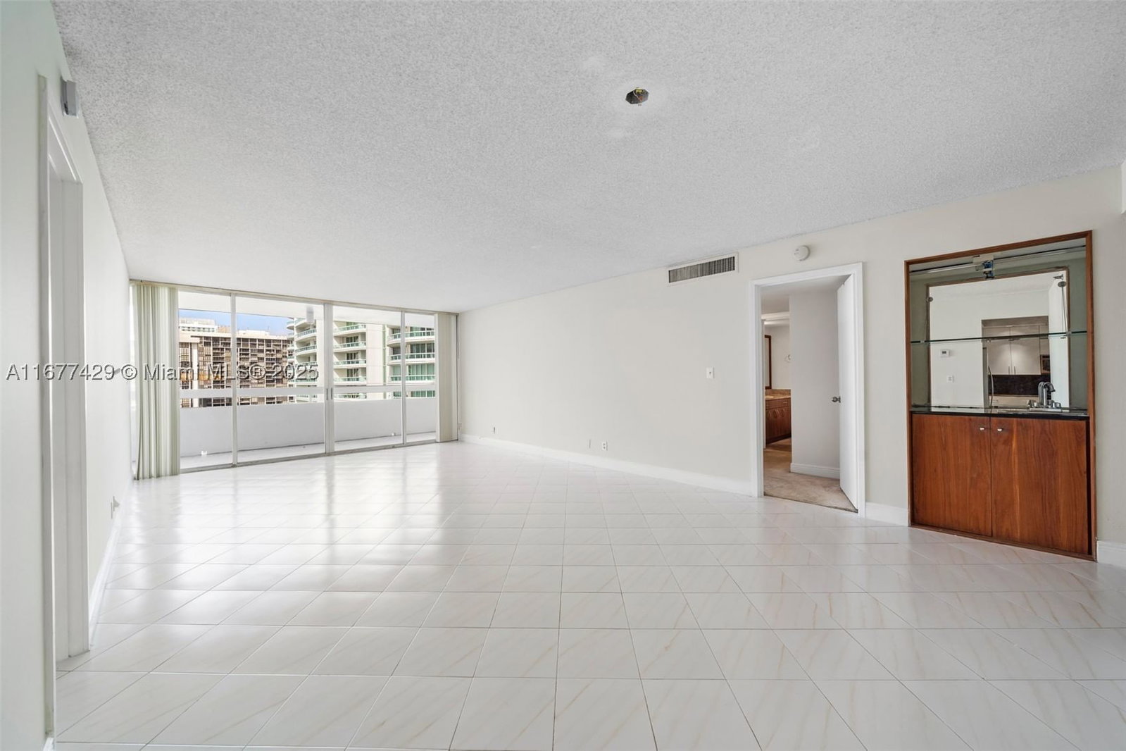 Real estate property located at 1627 Brickell Ave #1906, Miami-dade, Imperial At Brickell Cond, Miami, FL