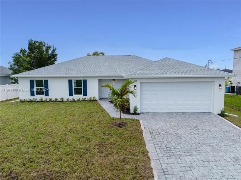 Real estate property located at 1012 NW 11th PL, Lee, Cape Coral, Cape Coral, FL