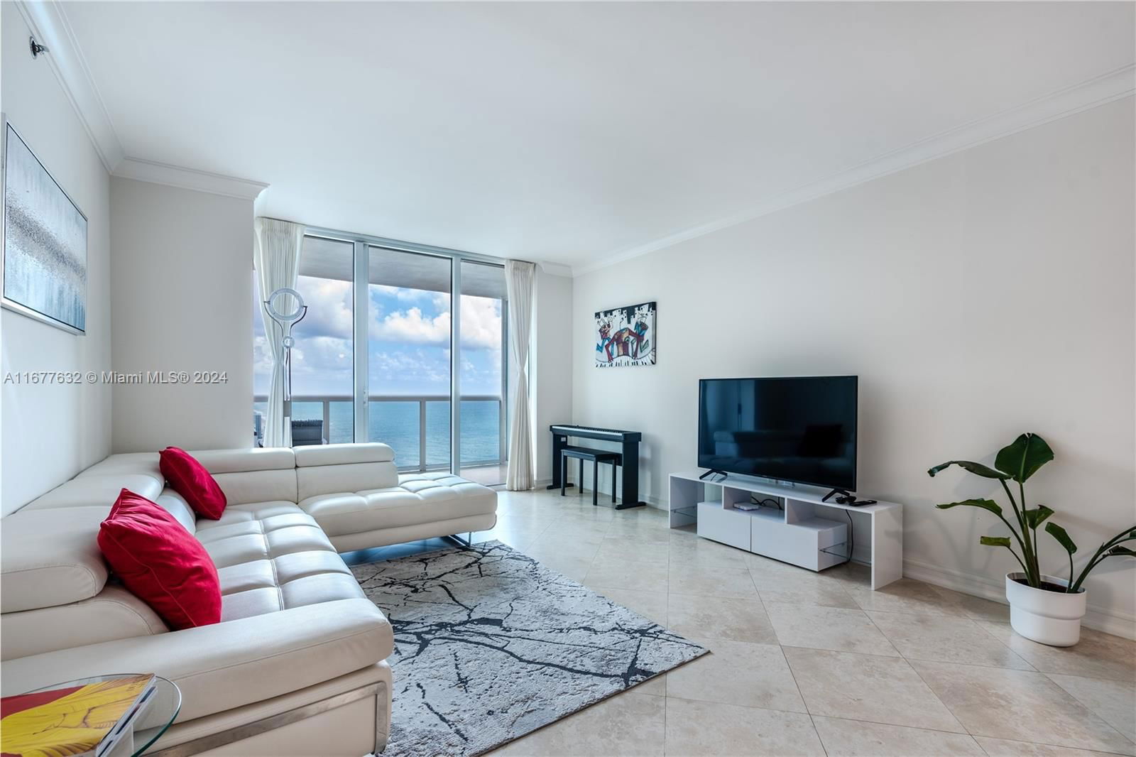 Real estate property located at 1830 Ocean Dr #3511, Broward, BEACH CLUB TWO CONDO, Hallandale Beach, FL