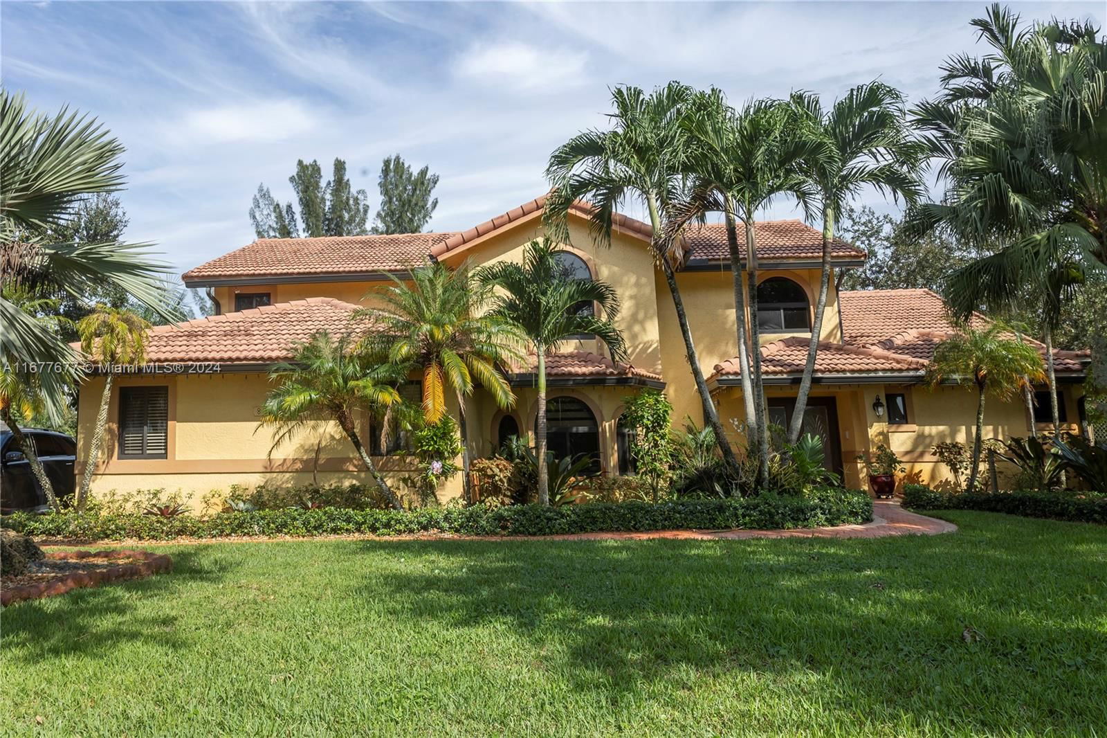 Real estate property located at 830 115th Ave, Broward, PLANTATION OAKS EAST, Plantation, FL