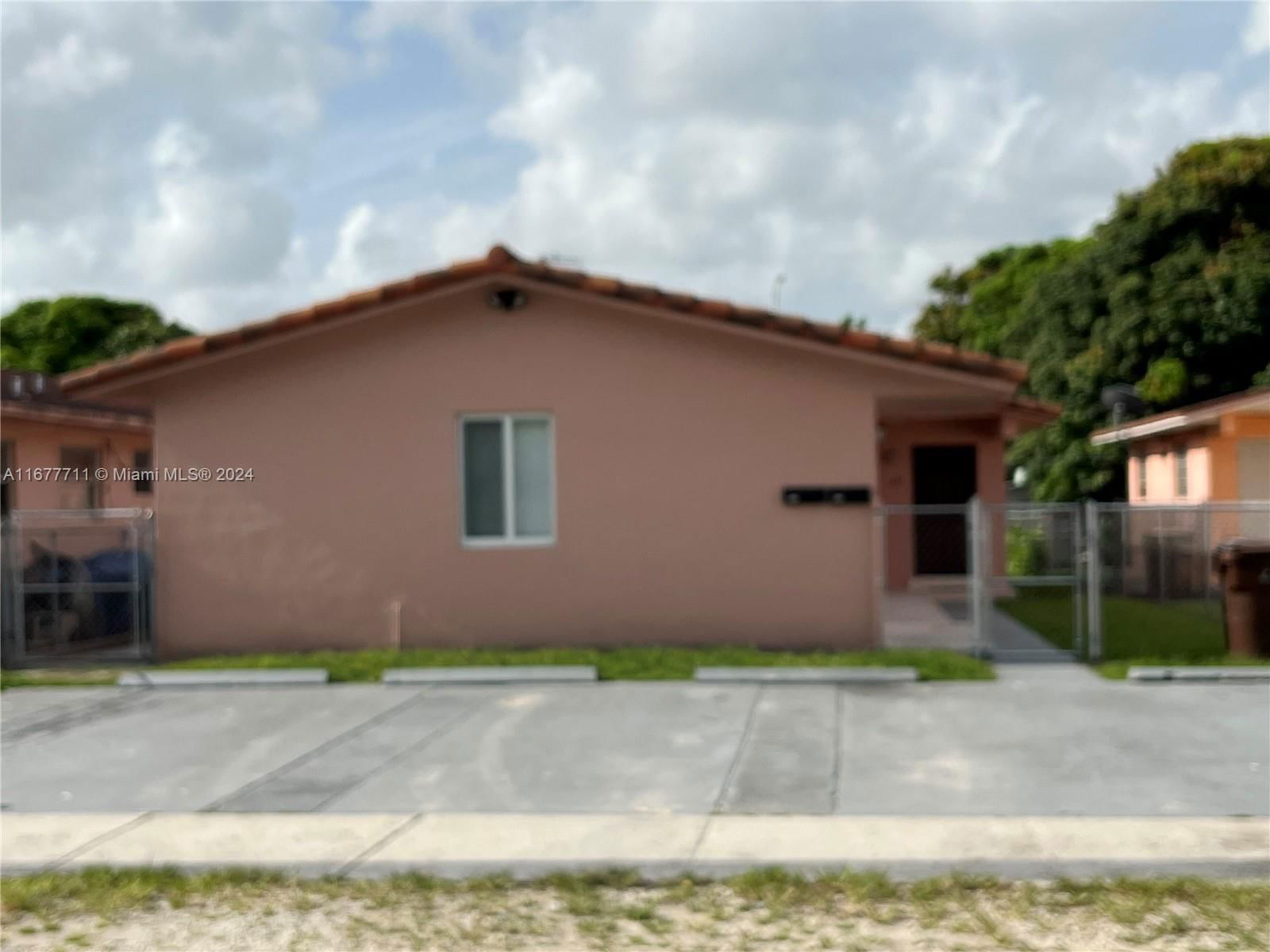 Real estate property located at 626 17th St, Miami-Dade, HIALEAH LAWN AMD PL, Hialeah, FL