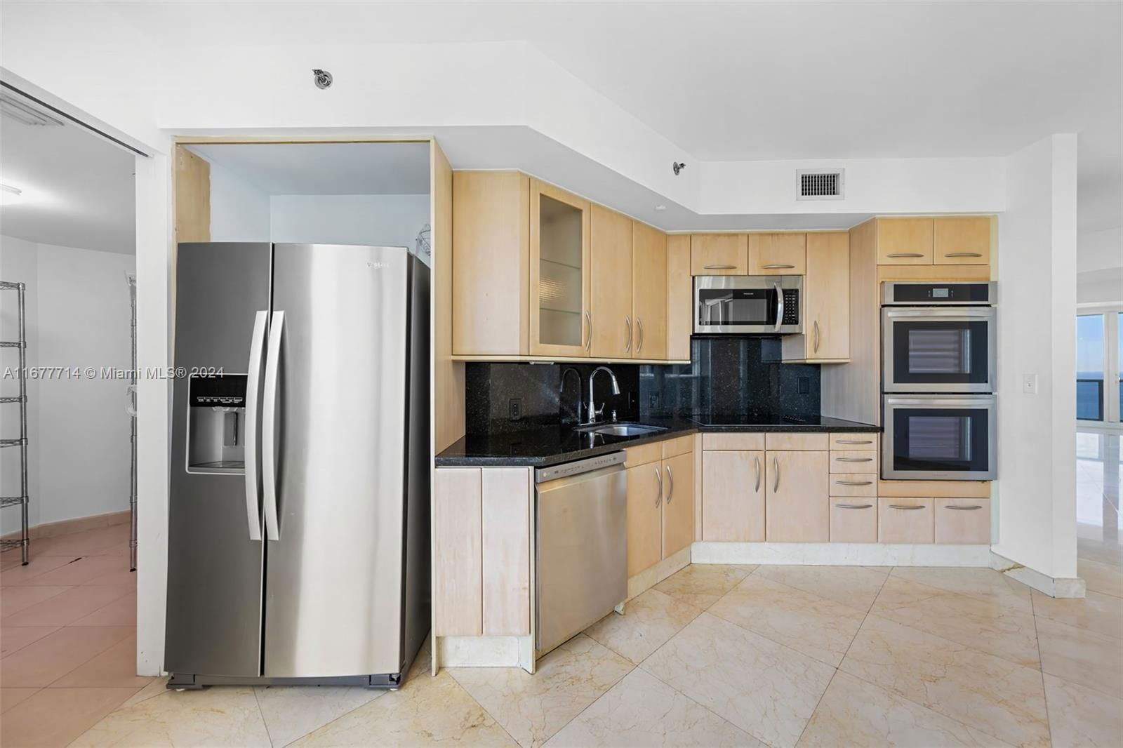 Real estate property located at 19333 Collins Ave #2703, Miami-dade, Ocean One Condo, Sunny Isles Beach, FL