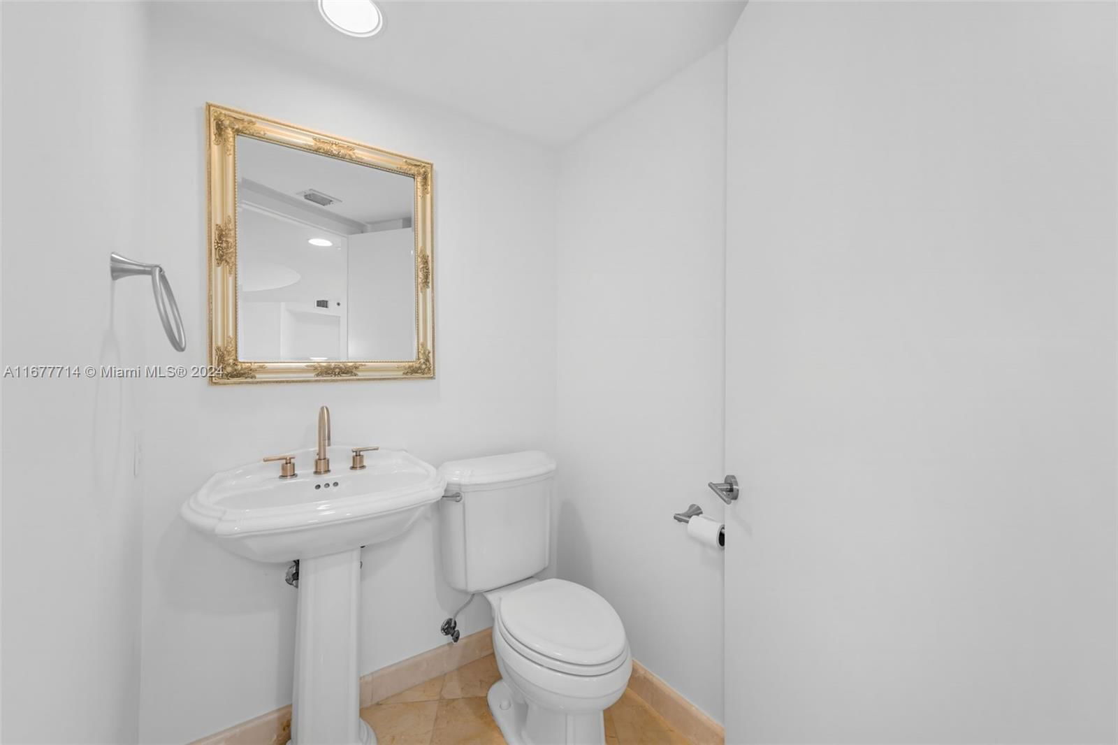 Real estate property located at 19333 Collins Ave #2703, Miami-dade, Ocean One Condo, Sunny Isles Beach, FL