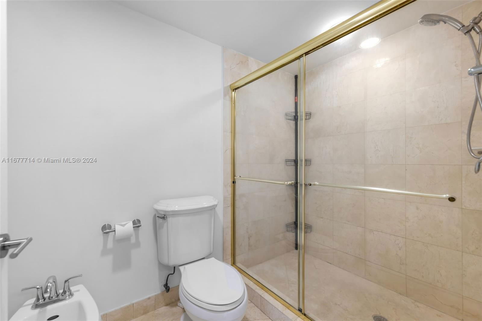 Real estate property located at 19333 Collins Ave #2703, Miami-dade, Ocean One Condo, Sunny Isles Beach, FL
