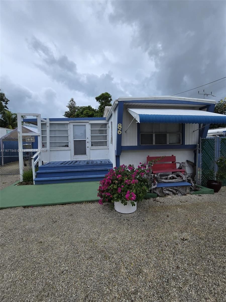 Real estate property located at 86 Avenue B, Monroe, KEY LARGO TRAILER VILLAGE, Key Largo, FL