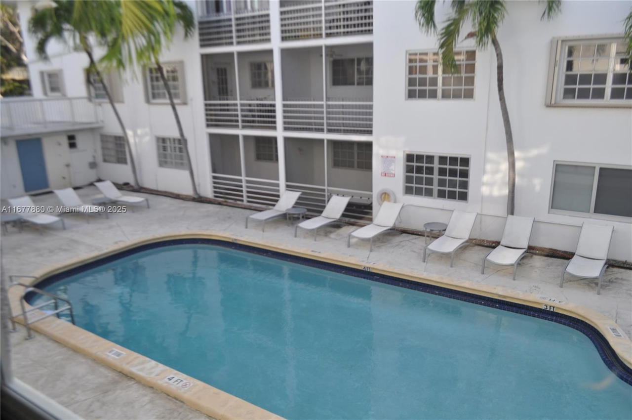 Real estate property located at 251 Galen Dr #204E, Miami-dade, Key Biscayne Vi Condo, Key Biscayne, FL