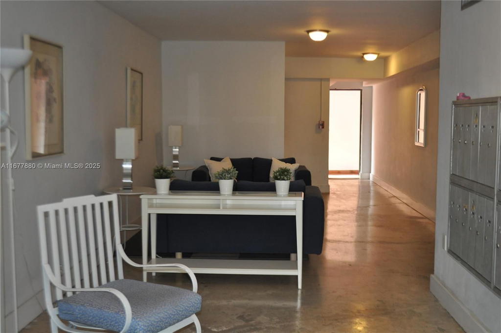 Real estate property located at 251 Galen Dr #204E, Miami-dade, Key Biscayne Vi Condo, Key Biscayne, FL