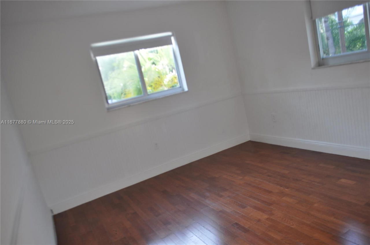 Real estate property located at 251 Galen Dr #204E, Miami-dade, Key Biscayne Vi Condo, Key Biscayne, FL