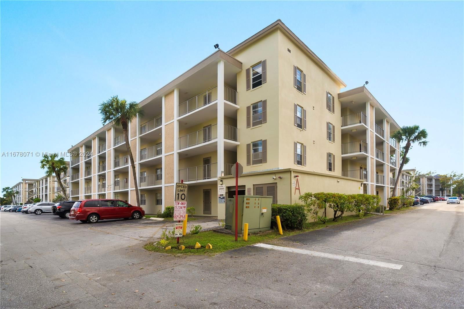 Real estate property located at 2999 48th Ave #245, Broward, CYPRESS CHASE CONDO NO 2, Lauderdale Lakes, FL