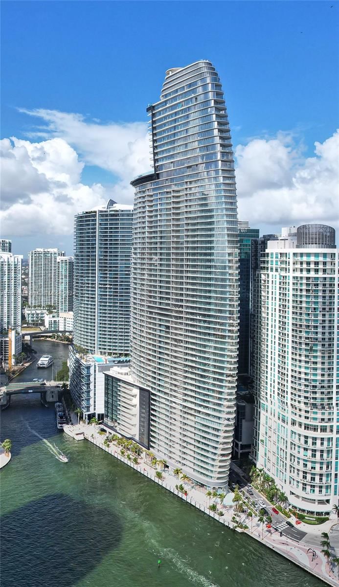 Real estate property located at 300 Biscayne Blvd Way #2809, Miami-Dade, ASTON MARTIN RESIDENCES, Miami, FL