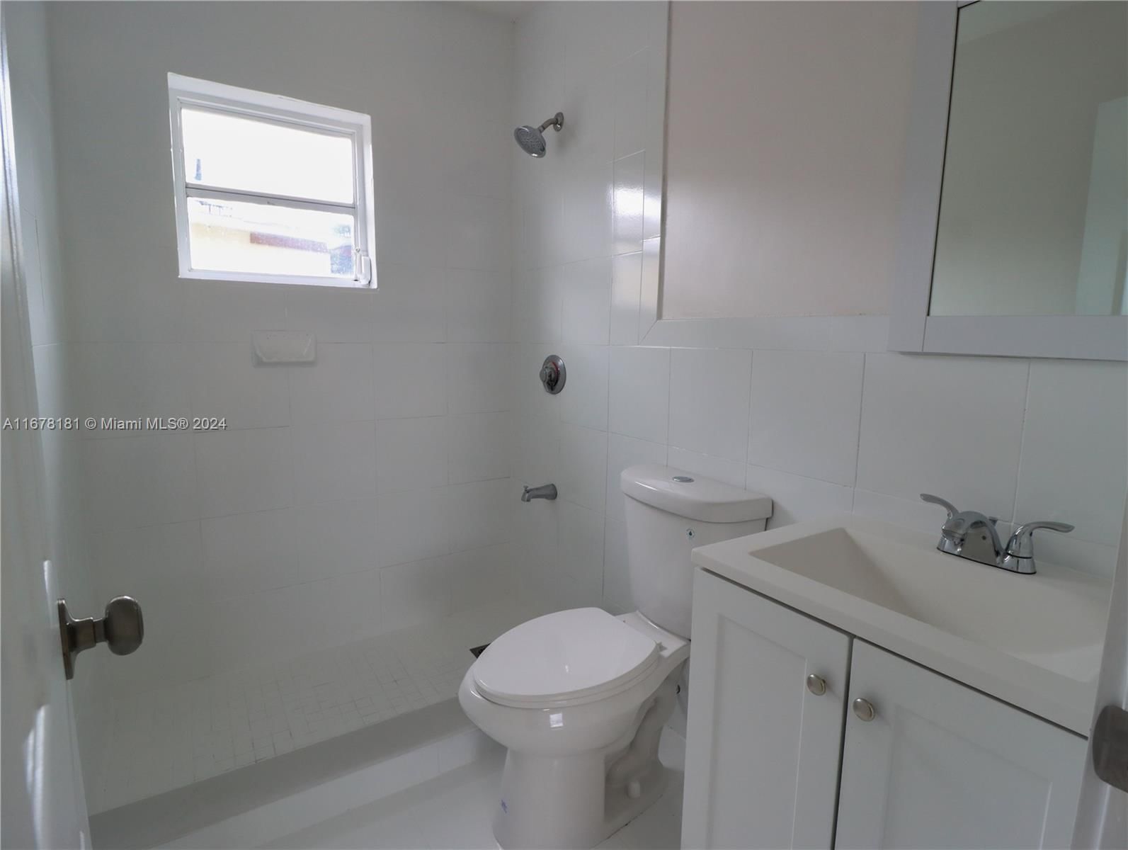 Real estate property located at 3401 101 St, Miami-dade, The Tropics Addn, Miami, FL