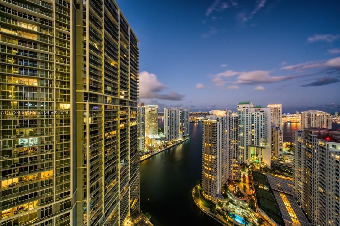 Real estate property located at 495 Brickell Ave #4004, Miami-Dade, ICON BRICKELL NO TWO, Miami, FL