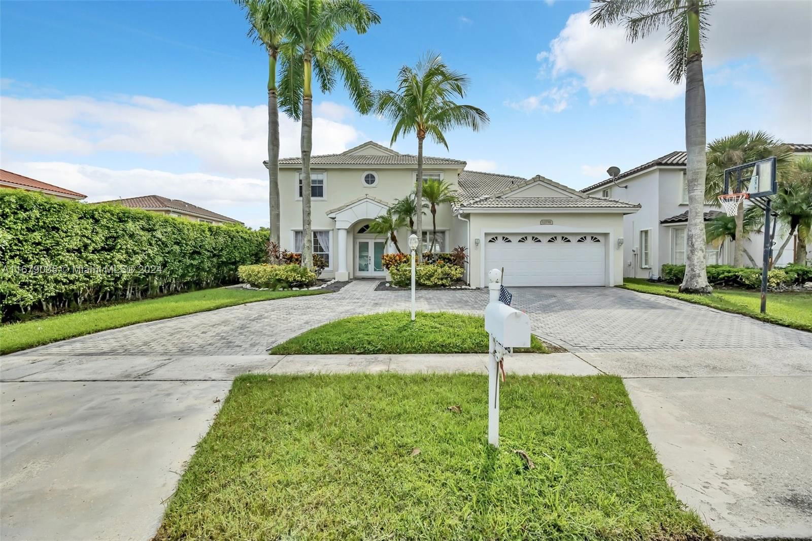 Real estate property located at 12738 Maypan Dr, Palm Beach, BOCA WINDS PAR E, Boca Raton, FL