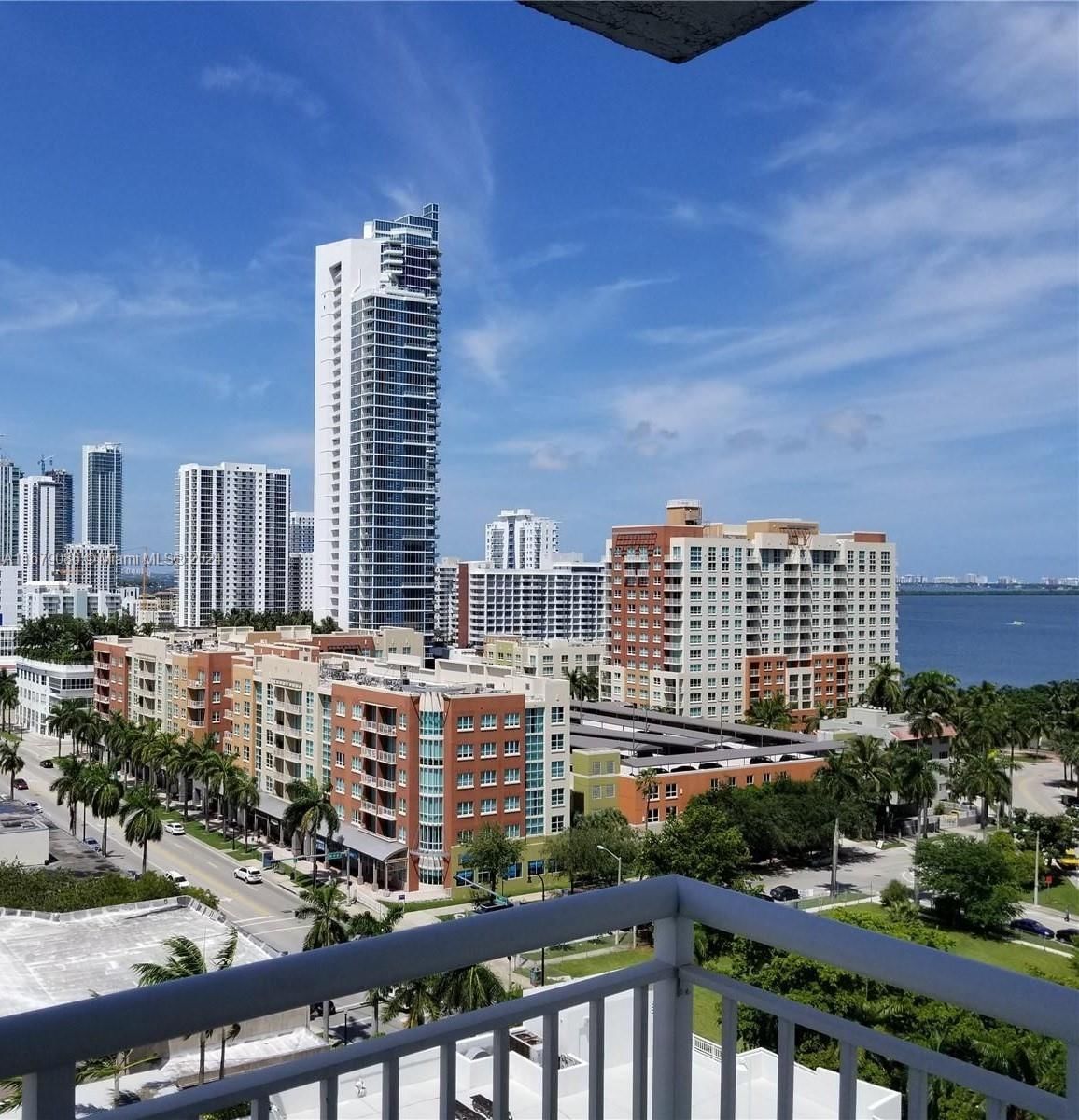 Real estate property located at 275 18th St #1401, Miami-Dade, 1800 BISCAYNE PLAZA CONDO, Miami, FL