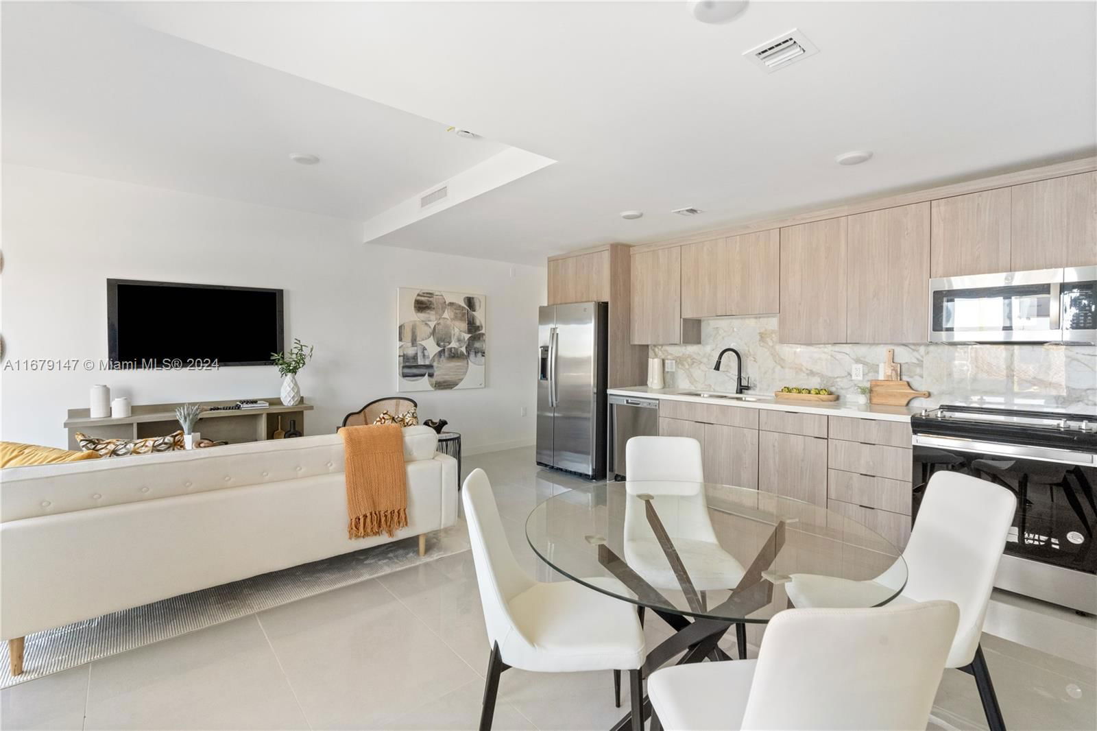 Real estate property located at 26141 147 AVE, Miami-dade, On Grandville, Homestead, FL
