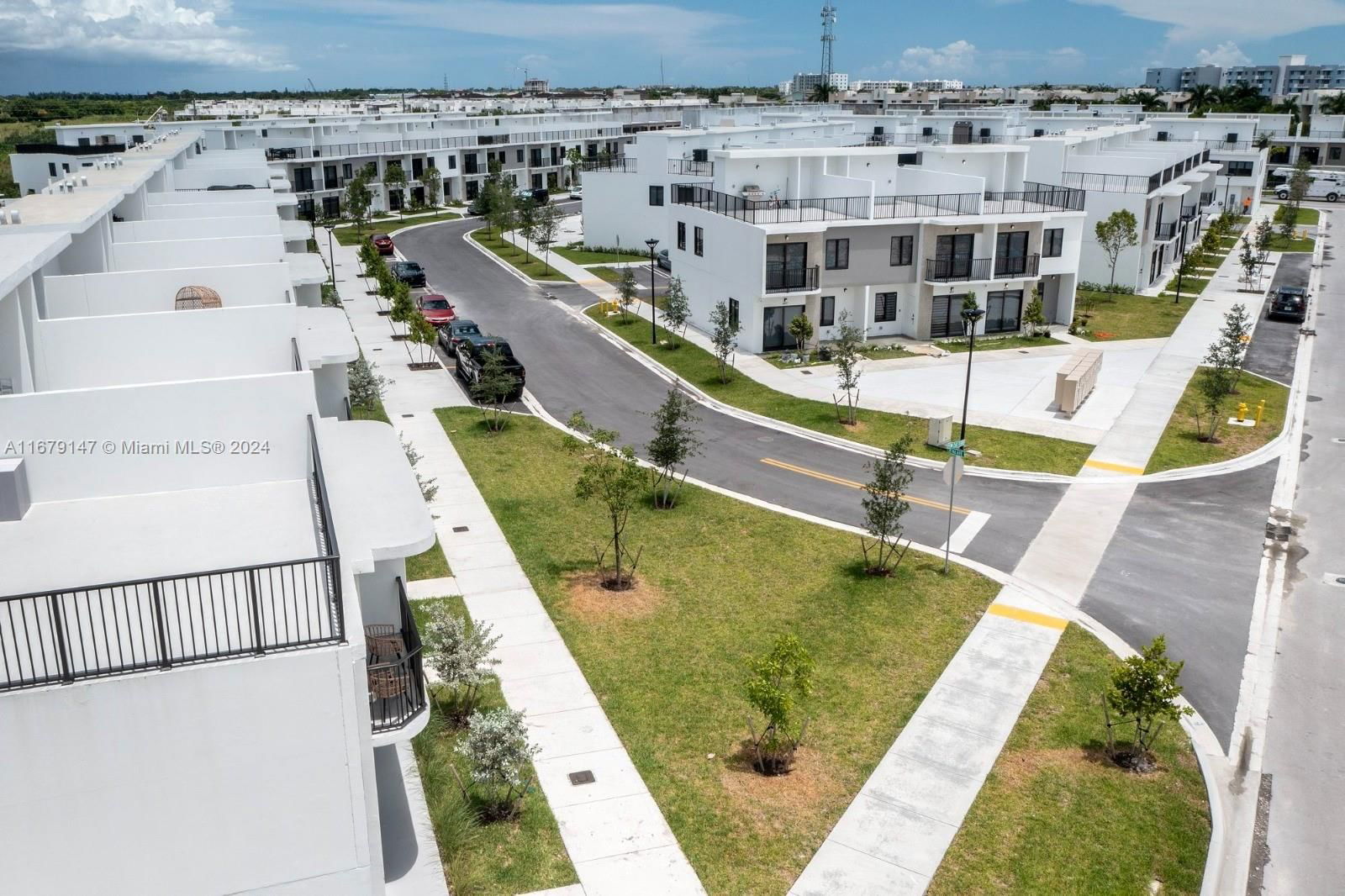 Real estate property located at 26141 147 AVE, Miami-dade, On Grandville, Homestead, FL