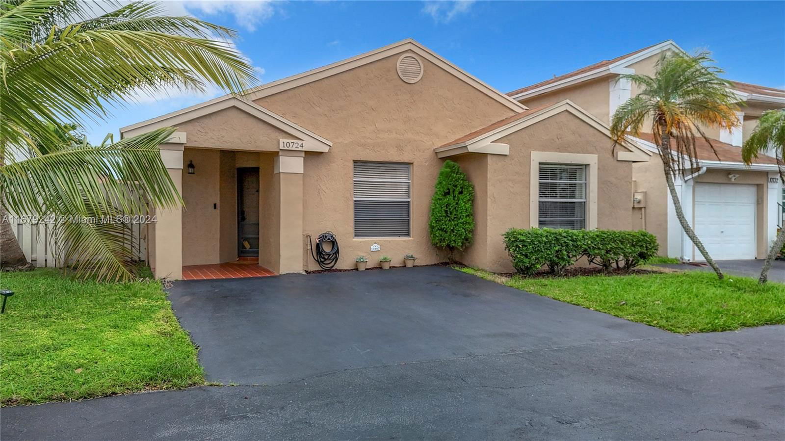 Real estate property located at 10724 37th Pl, Broward, WELLEBY NW QUADRANT, Sunrise, FL