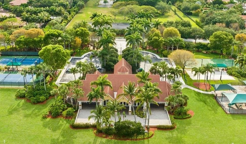 Real estate property located at 12854 Stonebrook Dr, Broward, Kapok Grove Estates, Davie, FL