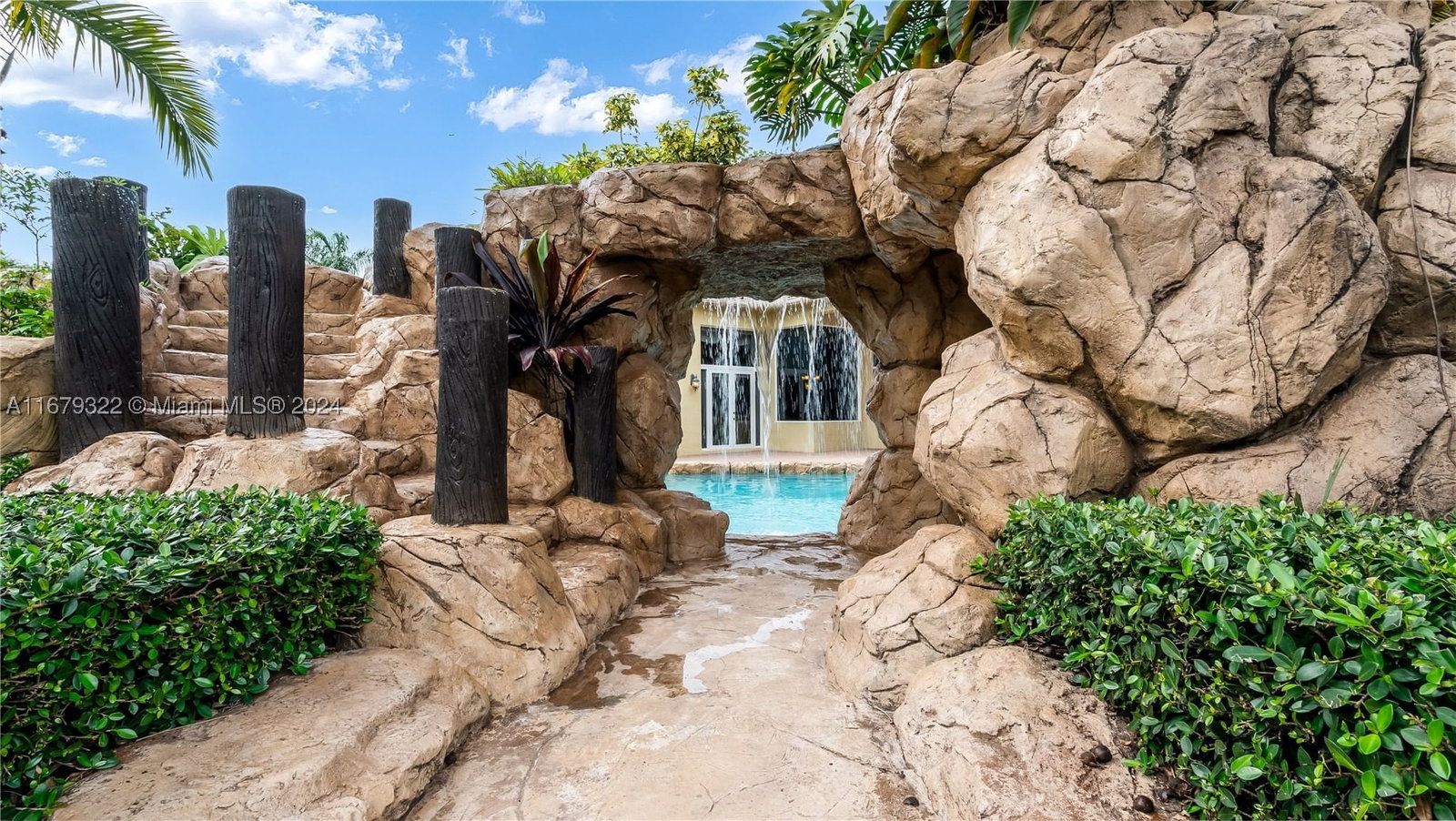 Real estate property located at 12854 Stonebrook Dr, Broward, Kapok Grove Estates, Davie, FL