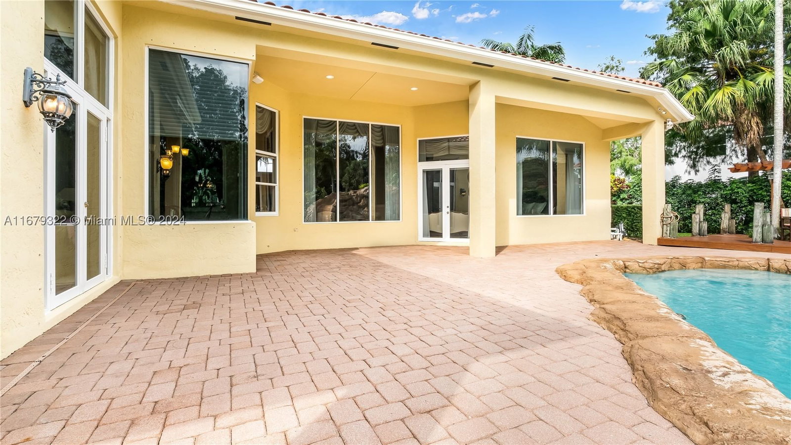 Real estate property located at 12854 Stonebrook Dr, Broward, Kapok Grove Estates, Davie, FL