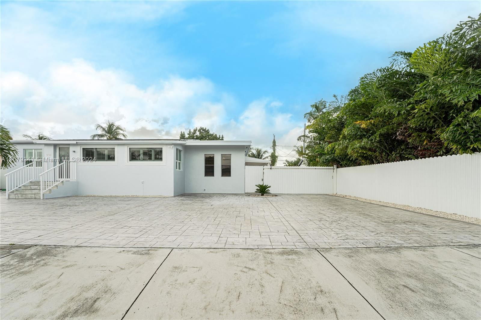 Real estate property located at 230 56th St, Miami-Dade, JAI-ALAI HEIGHTS, Hialeah, FL