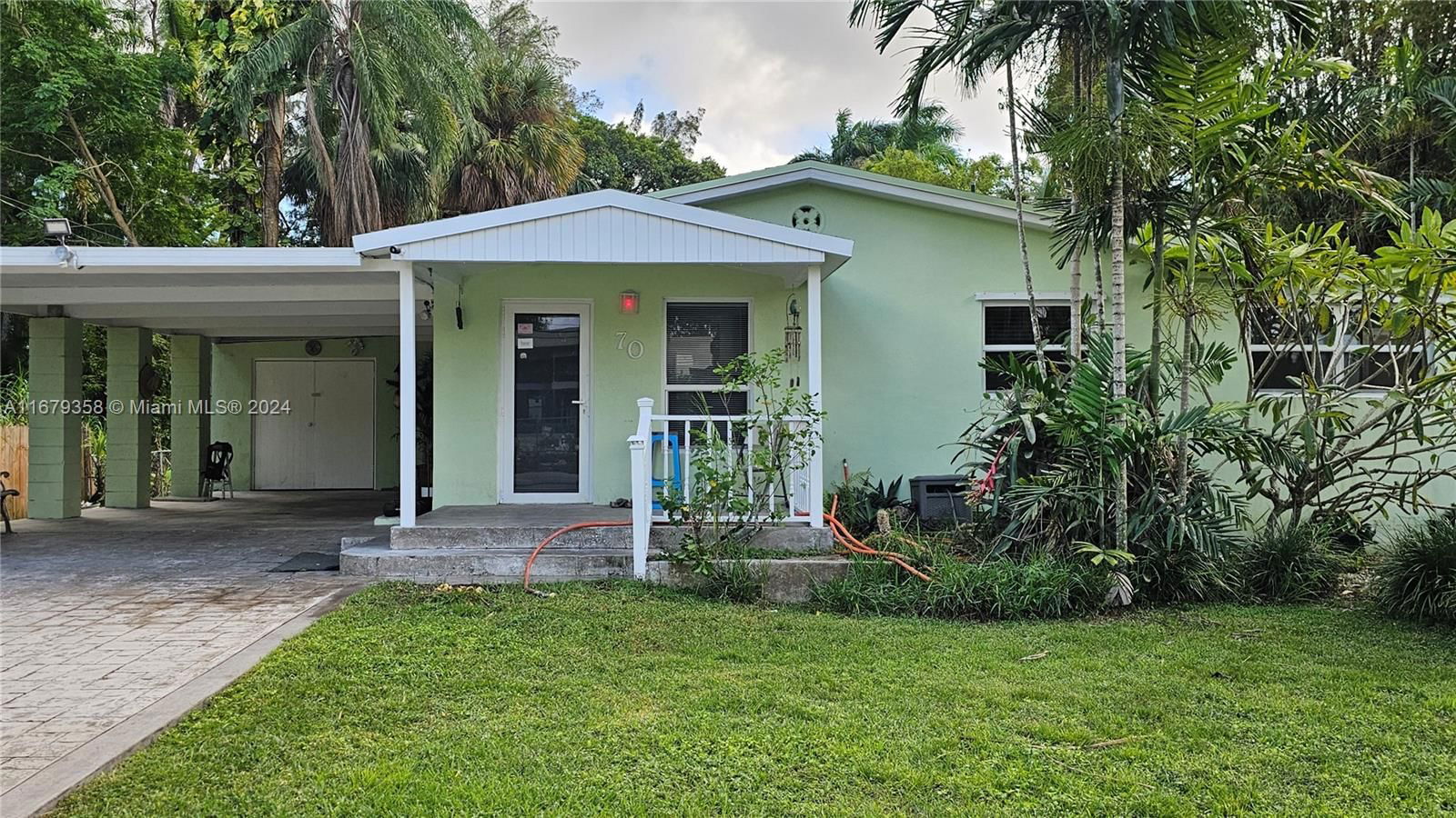 Real estate property located at 70 158th St, Miami-Dade, BISC GARDENS SEC A, Miami, FL