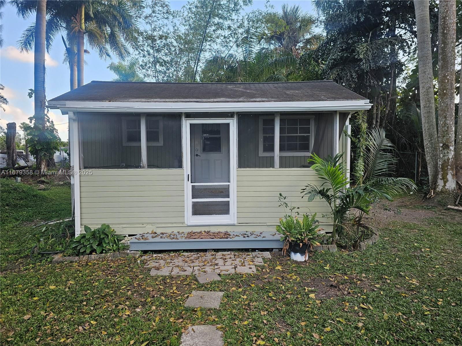 Real estate property located at 70 158th St, Miami-dade, Bisc Gardens Sec A, Miami, FL