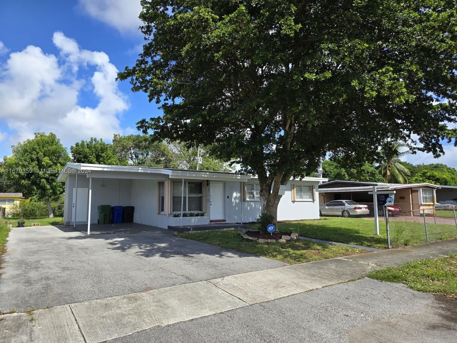 Real estate property located at 1201 14th St, Broward, LAUDERDALE MANORS ADD, Fort Lauderdale, FL